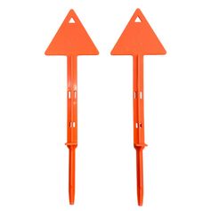 PAIRE DE PIQUETS DE BATTUE